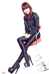 Rock chick raunchiness - Photo #9