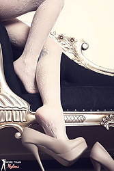 All on her lonesome - Photo #17