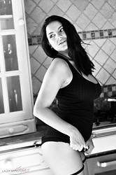 Spag Bw - Photo #5
