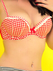Pretty brunette tourist strips from her shorts and summer top. - Photo #7