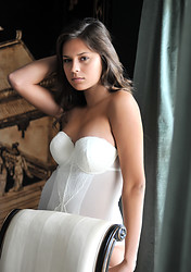 This is the photo set with the cover pictures that sold a few thousand books! - Photo #3