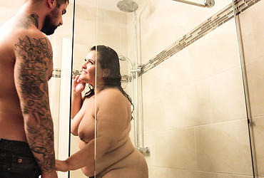 Dripping With Desire - Photo #8
