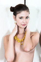 2Me - Irina J - Photo #1