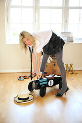 Holly - Holly Toys - Photo #2