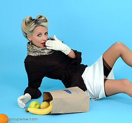Rachel Louise - Many a Slip - Photo #1