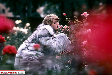 Classic hot lady in furry coat masturbates and fucks hard - Photo #7