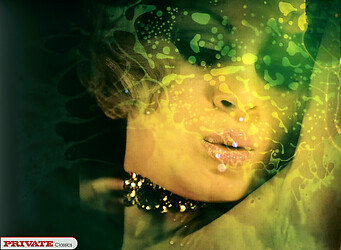 Psychedelic porn trip with really amazing special effects - Photo #14