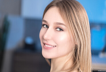 Presenting Bobbie - Bobbie - Photo #10