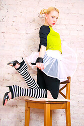 Olya - White Wall - Olya N - Photo #7