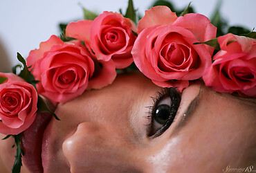 I'm drowning in flowers - Sasha K - Photo #15