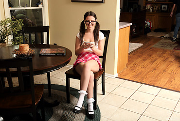 Bespectacled Goddess - Charly Summer - Photo #1