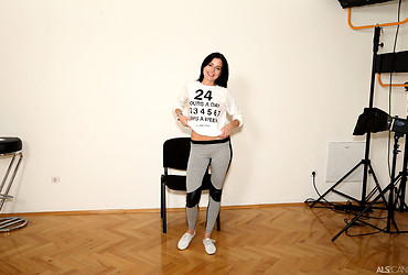 Model #5 - Daniella Rose - Photo #3