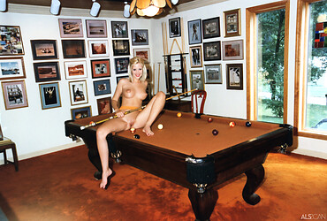 Pool Table - Mia Tyler - Photo #7