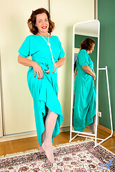 Iris - Mature Fun - Photo #1