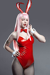Shirogane-Sama Pantyhose Bunnysuit Cosplay - Photo #2