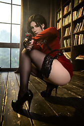 Miakana Yuri & Alcololi - Ashley Graham Resident Evil Ero Cosplay - Photo #2