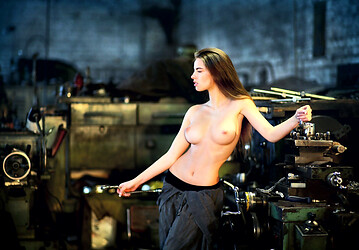 Amateur Girls Pics #02 - Photo #17