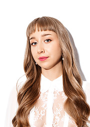 Arete White Stockings - Photo #5