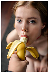 Random OnlyFans bitches photos # 026 - Photo #15