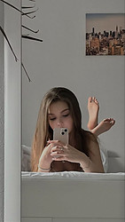 Random OnlyFans bitches photos # 044 - Photo #5