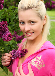 Pinky June photos #20 - Photo #8
