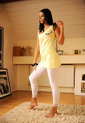 Sasha B Girlfolio 006 - Photo #3
