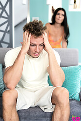 Luna Bunny, Matthew Meier - Stepsis Helps Me Get Revenge On My Girlfriend - S38:E9 - Photo #1