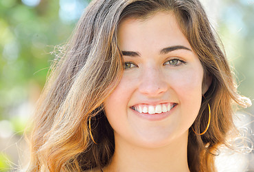 Gianna : Pretty Dog Walker - Photo #18