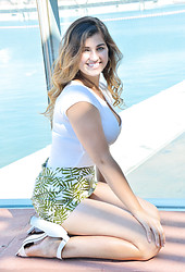 Gianna : Pervy High Fashion - Photo #13