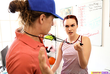 Bruce Venture, Freya Parker - Track Star Gets What She Wants - S1:E2 - Photo #6