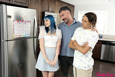 Charles Dera, Jewelz Blu, Kit Mercer, Tyler Nixon - Daddy Gives Gold Stars - S1:E7 - Photo #1