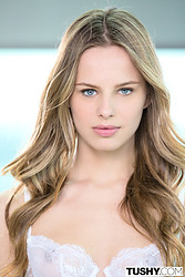 Jillian Janson - White stockings - Photo #2