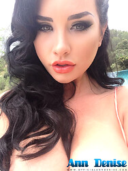 Hot UK chick Ann Denise - By The Pool Selfie - Photo #13