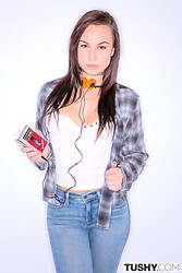 Aidra Fox - Blue Jeans - Photo #1