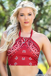 Kaylee Killion strips down for Penthouse Gold - Photo #2