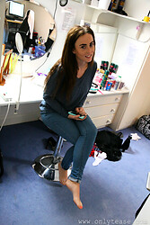 Behind the scenes - Amateur babes put those round asses on display, working what they've got - Photo #16
