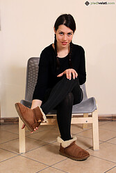 Petra stretches those toned legs and peels down her nylon pantyhose - Photo #7