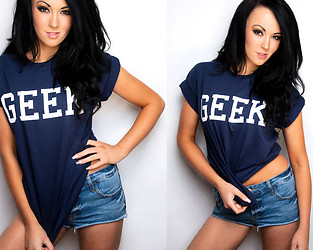 Sarah Widdowson - Photo #13