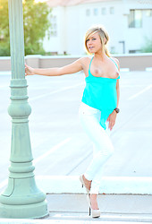 Kennedy : Teen Secretary - Photo #8