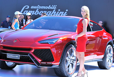 Jessica's Valentine : Unassuming Car Model - Photo #5