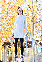 Pepper : Sweater Weather - Photo #3