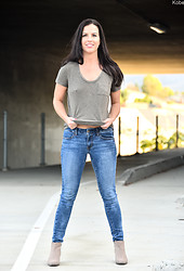 Kobe : Outdoor Stunner pt2 - Photo #10