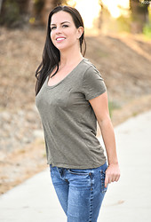 Kobe : Outdoor Stunner pt2 - Photo #17