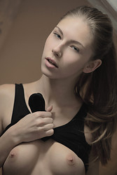 Introducing Angelica - Photo #3