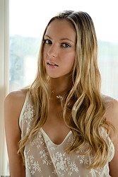 Amateur Beauty - Photo #2