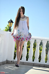 Take the most demure of our quintessentially English models like Leyla, and expose them to the warm Algarve sunshine. - Photo #7