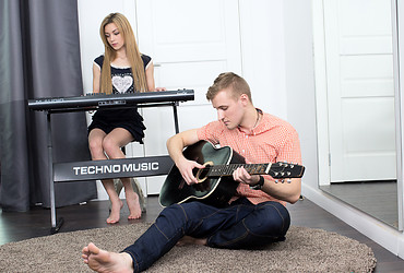 Music teens jamming and fucking - Photo #1