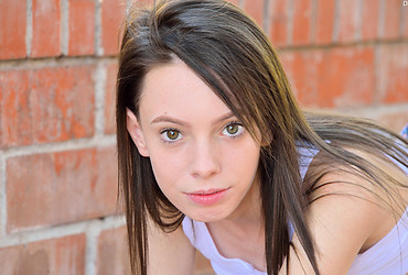 Daria : Nudes On Location - Photo #19