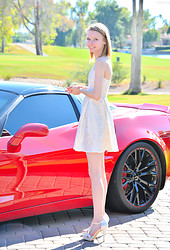 Catarina : The White Dress - Photo #2