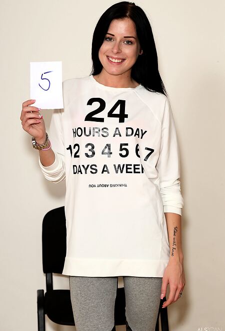 Model #5 - Daniella Rose